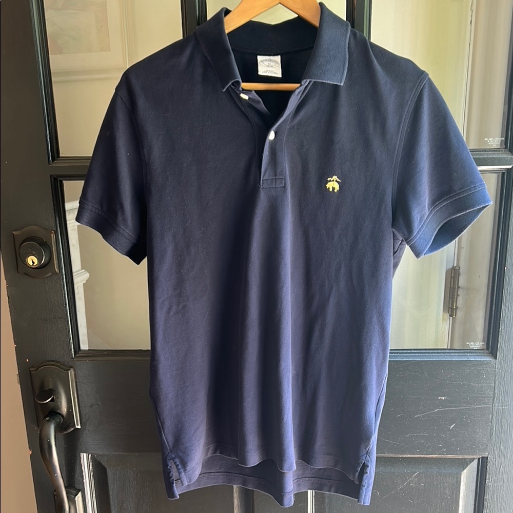 Brooks Brothers navy polo shirt, size slim fit M.